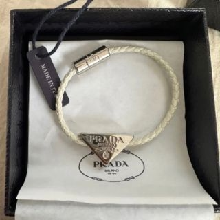 プラダ レザーブレスレット ブレスレット/バングルの通販 28点 | PRADA