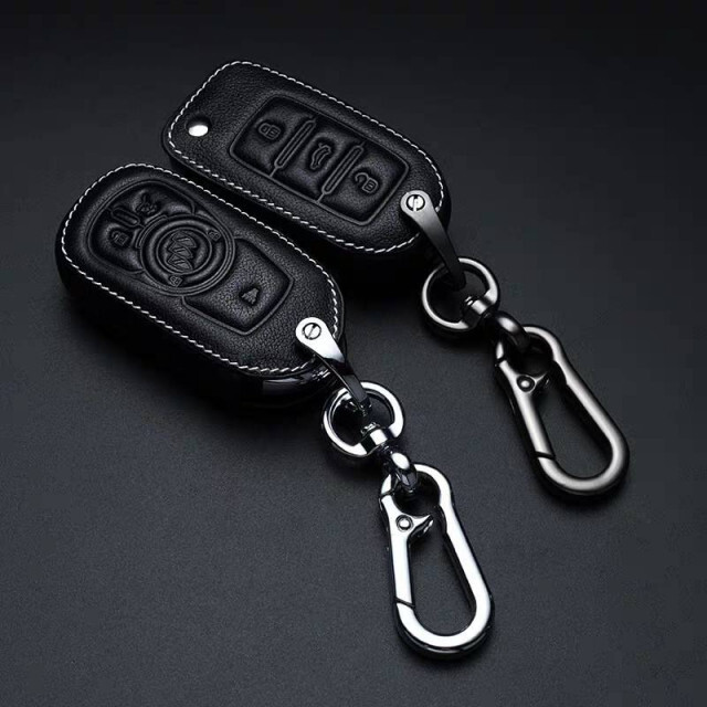 カラビナ　キーホルダー　Dリング　メタル　ブラック　車　キーチェーン　黒色 メンズのファッション小物(キーホルダー)の商品写真
