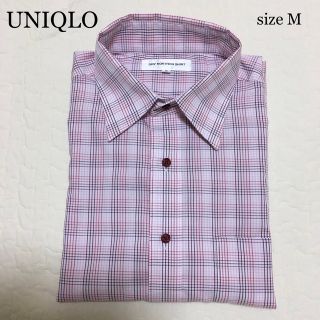 ユニクロ(UNIQLO)の【超美品】UNIQLO。半袖メンズYシャツ チェック 綿混 Mサイズ(シャツ)