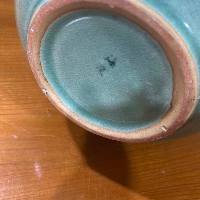 海泉 壺 花瓶 花器 骨董品 青磁 透かし彫りの通販 by リア|ラクマ 海泉 壺 花瓶 花器 骨董品 青磁 透かし彫りの通販 by リア|ラクマ