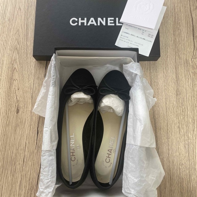 CHANEL(シャネル)のCHANELシャネルバレエシューズ37 レディースの靴/シューズ(バレエシューズ)の商品写真