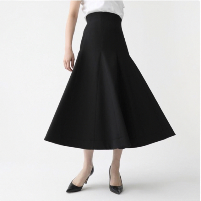 SHE TOKYOシートーキョーsienna シエナblackブラック 34 - ひざ丈スカート