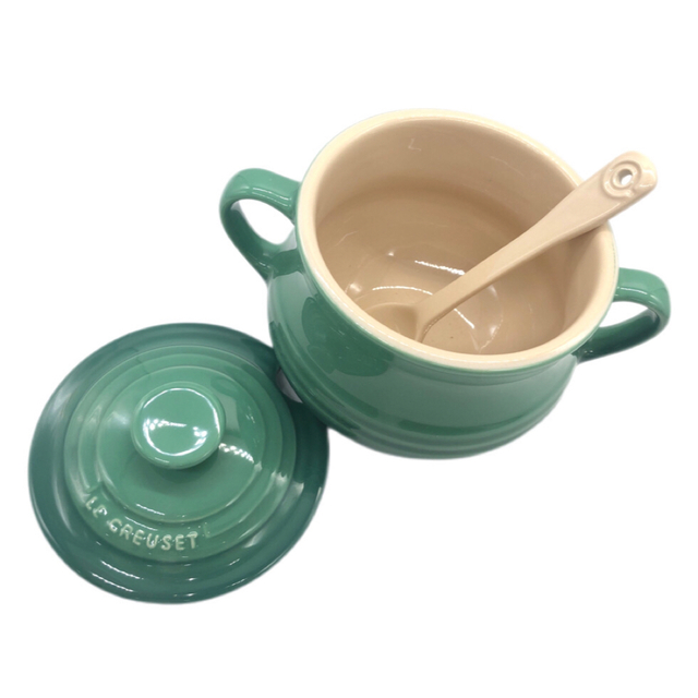 LE CREUSET(ルクルーゼ)の【未使用】ル・クルーゼ 廃盤色 シュガーポット ミルクピッチャー ジェイド 緑 インテリア/住まい/日用品のキッチン/食器(容器)の商品写真