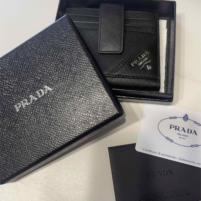 PRADA メンズ2つ折り財布 ✨美品✨