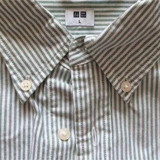 ユニクロ(UNIQLO)のストライプ　シャツ(シャツ)