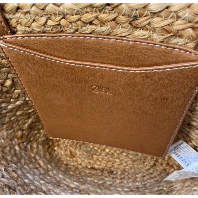 ZARA(ザラ)の【ZARA】ザラ 美品　かごバッグ ハンドバッグ ナチュラル シンプル 春 夏 レディースのバッグ(かごバッグ/ストローバッグ)の商品写真