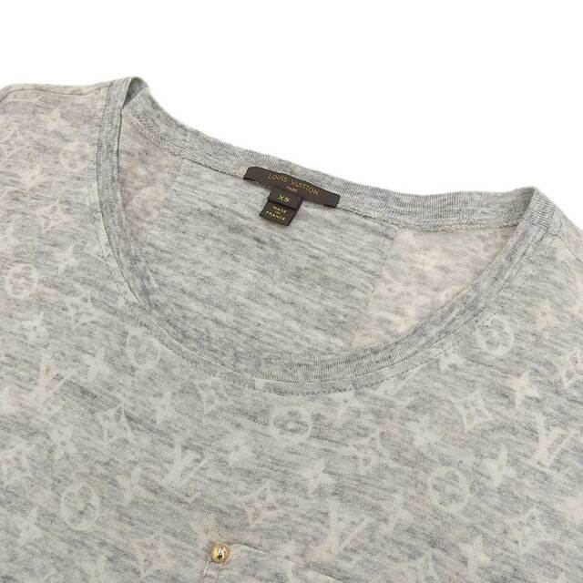 LOUIS VUITTON(ルイヴィトン)の【本物保証】 美品 ルイヴィトン LOUIS VUITTON モノグラム Tシャツ ポケットチュニック コットン グレー XS LV 半袖 インナー レディースのトップス(Tシャツ(半袖/袖なし))の商品写真