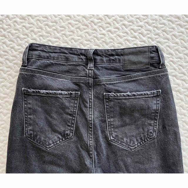 ZARA - ☆数回着用のみ☆ZARA【ハイウエスト スリムフィットジーンズ