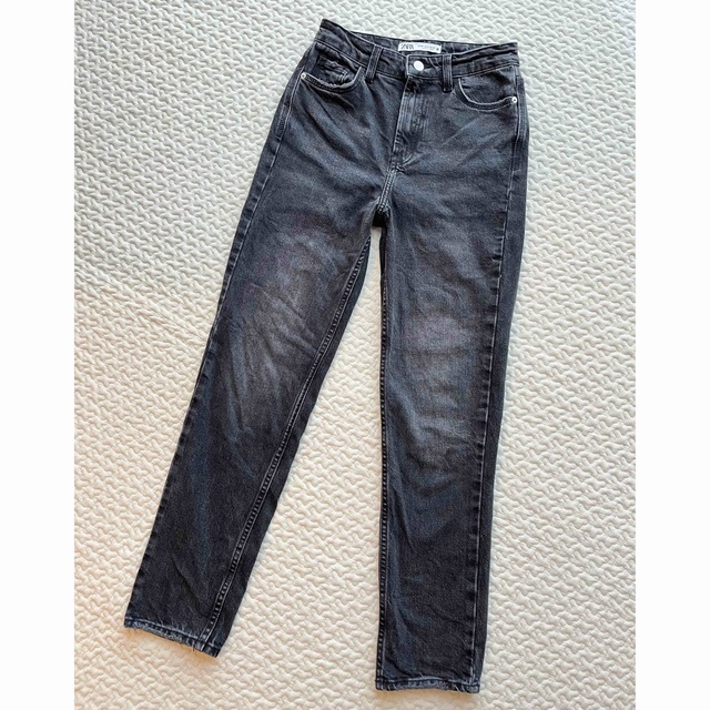★数回着用のみ★ZARA【ハイウエスト スリムフィットジーンズ】サイズ34