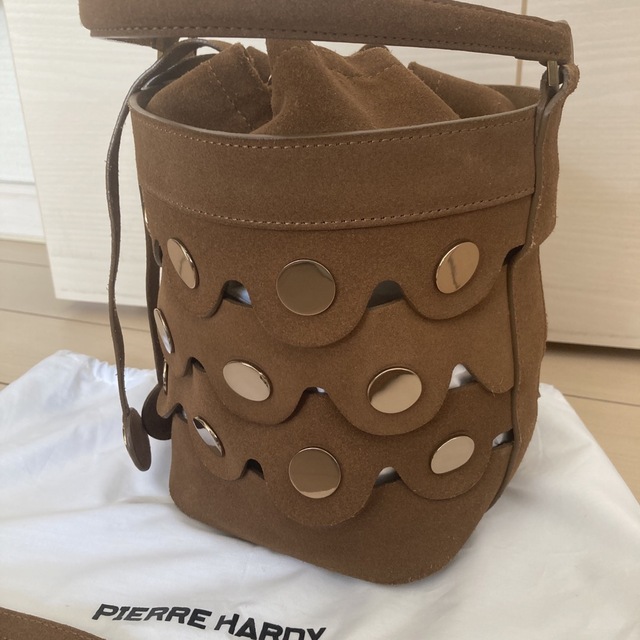 PIERRE HARDY - ピエールアルディ ペニーバケットバックの通販 by mai