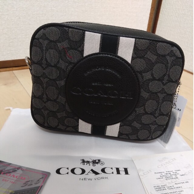 COACH まるロゴ ショルダーバッグシグネチャー