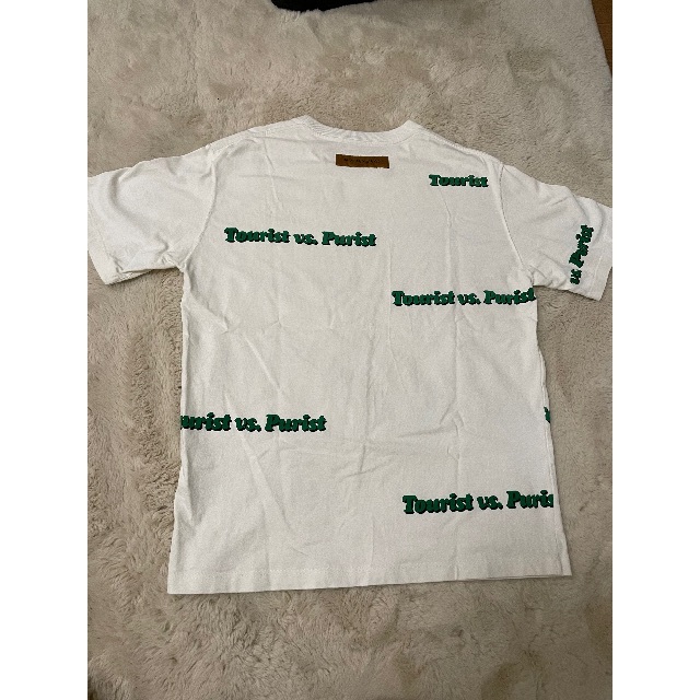 LOUIS VUITTON TOURIST VS PURIST Tシャツ