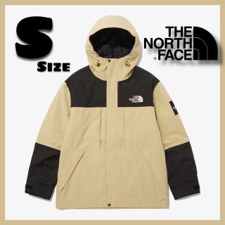 ノースフェイス(THE NORTH FACE) マウンテンパーカー(ベージュ系)の ノースフェイス(THE NORTH FACE) マウンテンパーカー(ベージュ系)の