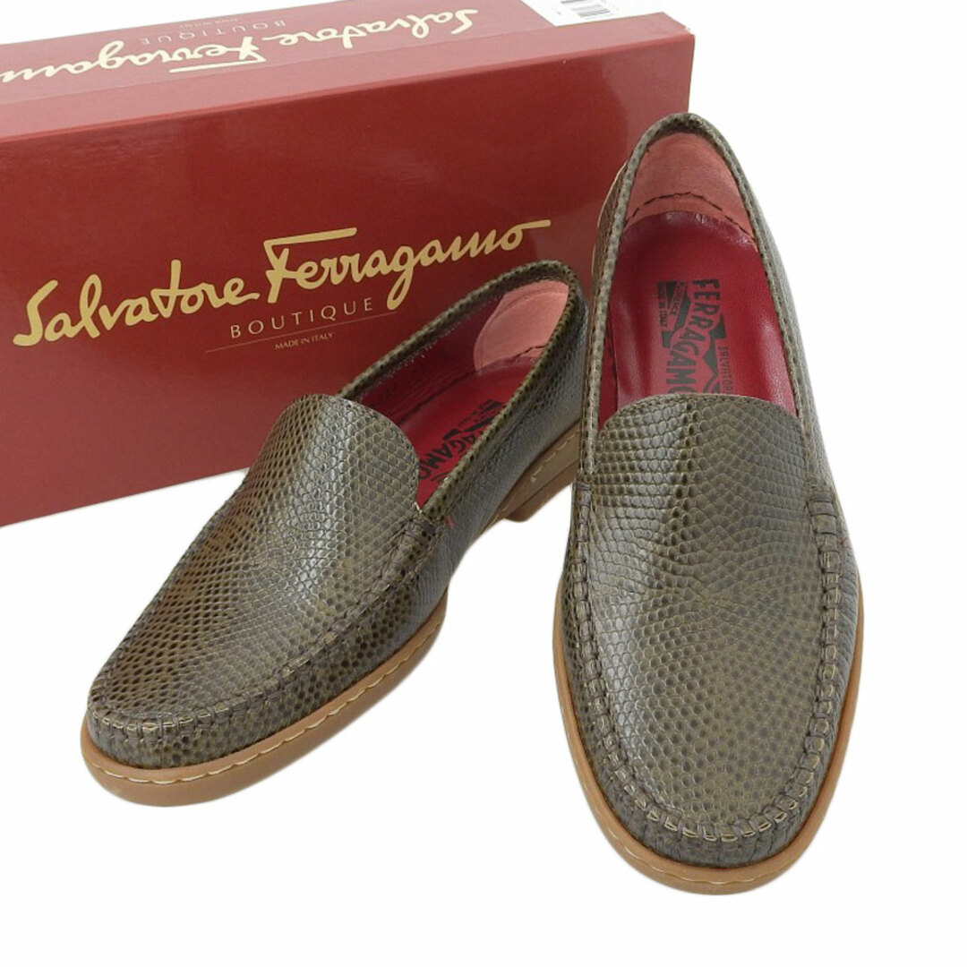 【本物保証】 箱付 超美品 サルヴァトーレ フェラガモ Salvatore Ferragamo ローファー レザー カーキ系 6 1/2 リザード型押し レディース