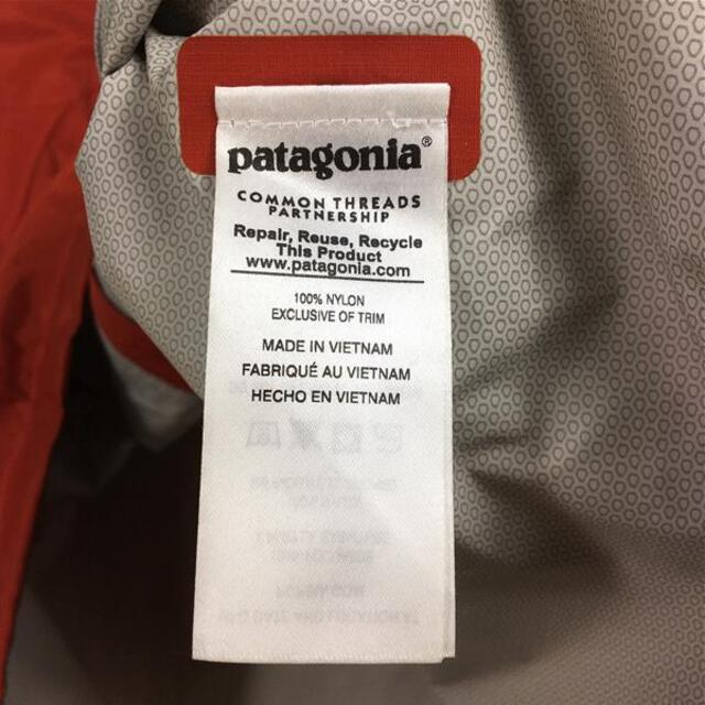 patagonia(パタゴニア)のMENs S  パタゴニア トレントシェル ジャケット TORRENTSHELL JACKET レインシェル フーディ PATAGONIA 83802 レッド系 メンズのメンズ その他(その他)の商品写真