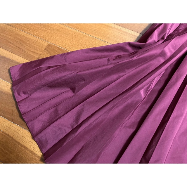 JaneMarple(ジェーンマープル)の最終値下！ジェーンマープルドンルサロンプリーツスカートロングスカート赤日本製 レディースのスカート(ロングスカート)の商品写真