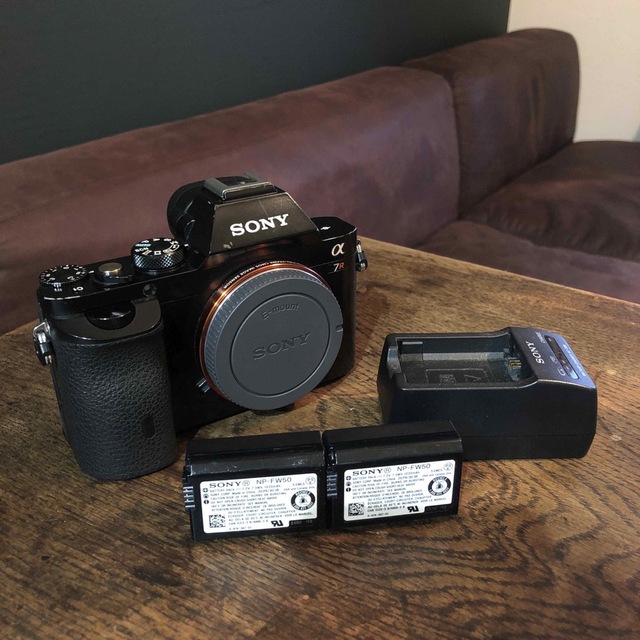 でおすすめアイテム。 SONY (初代) α7r - ミラーレス一眼 - cbrr.org.br