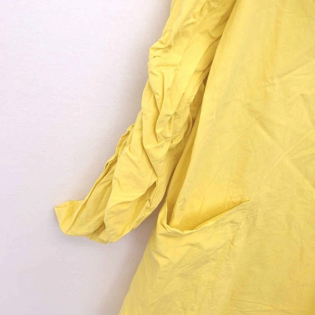 ザラ ベーシック ワンピース ひざ丈 ボートネック シャーリング 長袖 XS 黄 レディースのワンピース(ひざ丈ワンピース)の商品写真