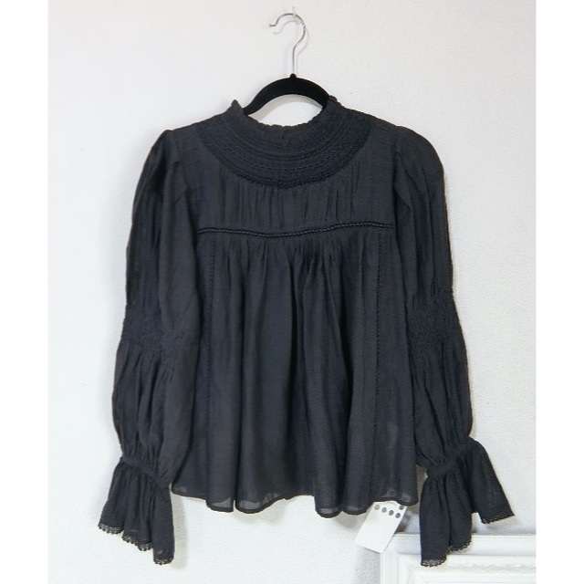 未使用タグ付き MARNO Charlotte blouse Navy シャツ/ブラウス 未使用タグ付き MARNO Charlotte blouse Navy シャツ/ブラウス