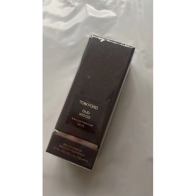 トムフォード TOM FORD ウード ウッド 50ml 新品未使用の通販 by カスタマタマ's shop｜ラクマ