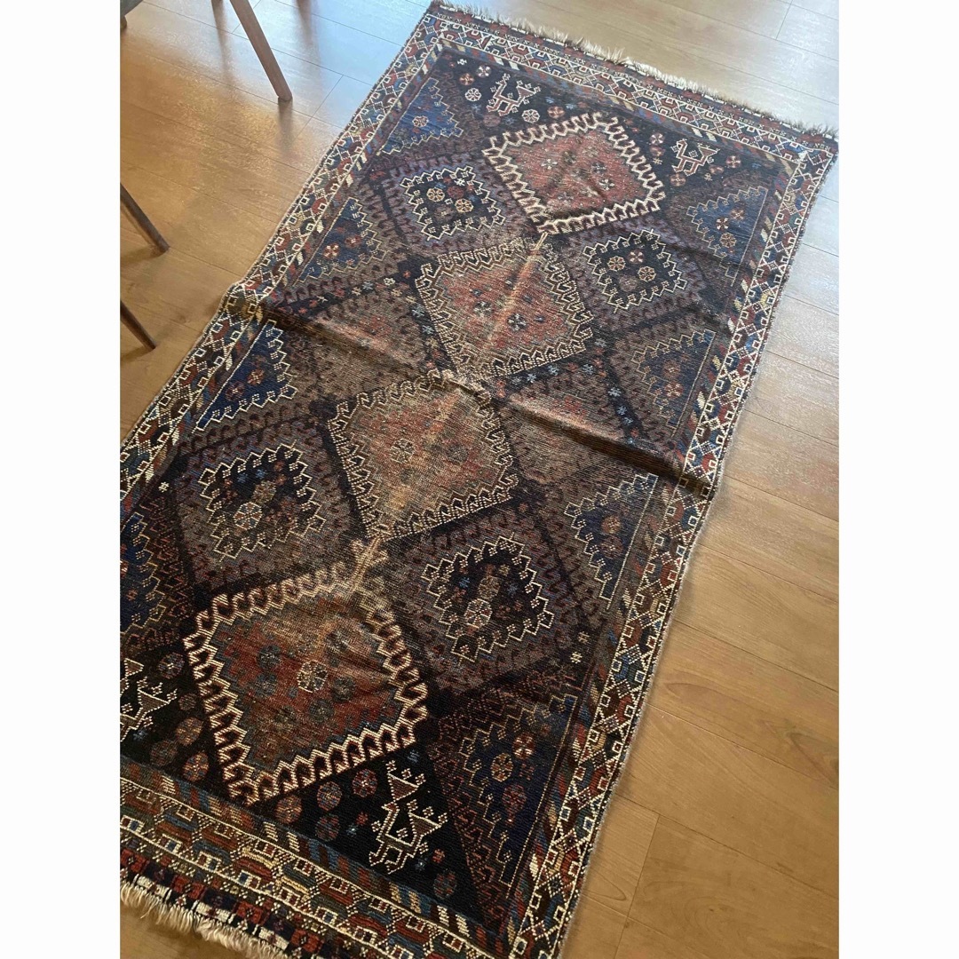 IDEE(イデー)のAntique khamse qashqai rug※GW終了までお値下げ！ インテリア/住まい/日用品のラグ/カーペット/マット(ラグ)の商品写真