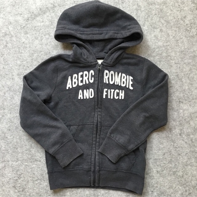 Abercrombie&Fitch - アバクロキッズ パーカー サイズ5/6の通販 by