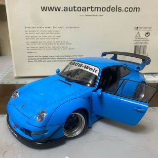 希少！オートアート1/18 ポルシェ993 rwb