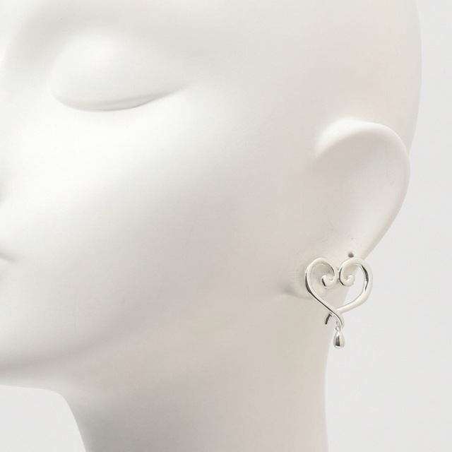 IRIS 47 シルバーハートピアス 新品 イリスフォーセブン