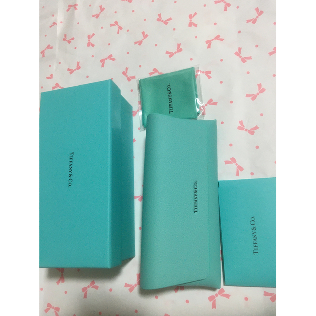 Tiffany & Co. - 新品ティファニーメガネケース、メガネ拭きの通販 by