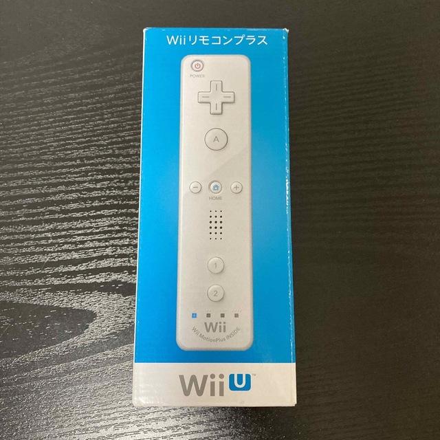 Wii(ウィー)のWiiリモコン プラス 白 エンタメ/ホビーのゲームソフト/ゲーム機本体(家庭用ゲーム機本体)の商品写真