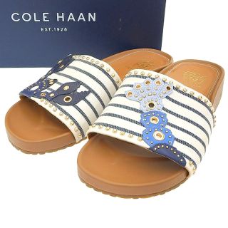 コールハーン(Cole Haan)の【本物保証】 箱付 美品 コールハーン COLE HAAN サンダル フラット スリッパ キャンバス スタッズ ボーダー 夏 サマー エビ 6 1/2B W11517(サンダル)