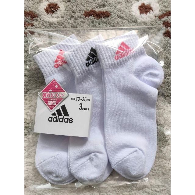 adidas(アディダス)のadidas 靴下 白 23〜25cm ソックス 3足セット レディースのレッグウェア(ソックス)の商品写真