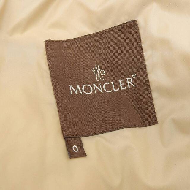 MONCLER(モンクレール)の【本物保証】 超美品 モンクレール MONCLER ダウンジャケット ファー アウター 46374 90 69951 G32 003 D90 201 ベージュ レディース レディースのジャケット/アウター(ダウンジャケット)の商品写真