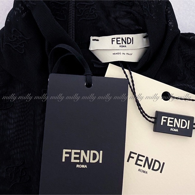 ご成約済みです✴︎新品タグ付【FENDI】2021-22AW人気完売ボディスーツ