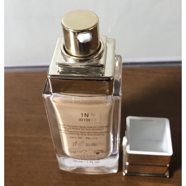 Dior(ディオール)のプレステージルフルドイタンドゥローズ(SPF25/PA+++) コスメ/美容のベースメイク/化粧品(BBクリーム)の商品写真