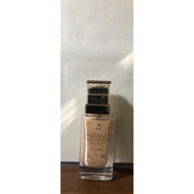 Dior(ディオール)のプレステージルフルドイタンドゥローズ(SPF25/PA+++) コスメ/美容のベースメイク/化粧品(BBクリーム)の商品写真