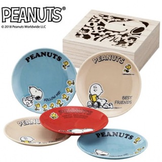 ピーナッツ(PEANUTS)の【PEANUTS】カラフルピーナッツ　木箱入小皿セット(食器)