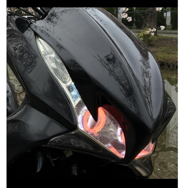 ＰＣＸ  ＪＦ２８ 　ジャンク　プロジェクターヘッドライト 自動車/バイクのバイク(その他)の商品写真