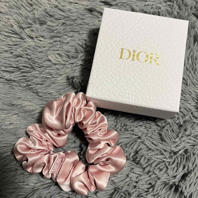 Dior(ディオール)のDIOR シュシュ レディースのヘアアクセサリー(ヘアゴム/シュシュ)の商品写真