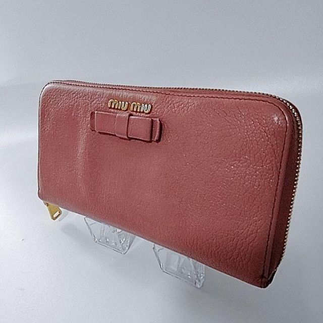 miumiu ミュウミュウ　長財布　ブランド　正規品