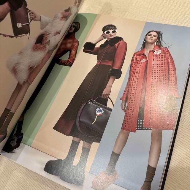 激レア　FENDI ASSOULINE スタイルブック