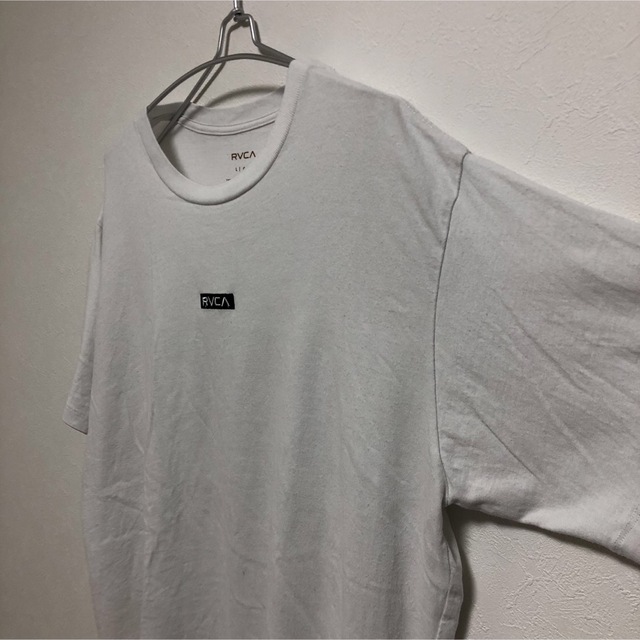 RVCA(ルーカ)のRVCA ルーカ　デカロゴ　刺繍ロゴ　Tシャツ　メンズ　L  メンズのトップス(Tシャツ/カットソー(半袖/袖なし))の商品写真