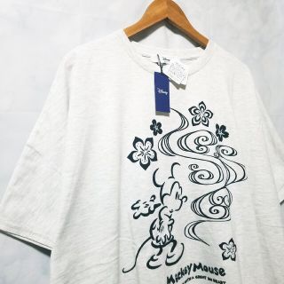 ディズニー(Disney)の新品　ディズニー　ミッキーマウス　Tシャツ  BIGサイズ　ライトグレー(Tシャツ(半袖/袖なし))