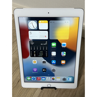 アップル(Apple)のiPad 第6世代 Wi-Fi + Cellular 32GB iPad6(タブレット)