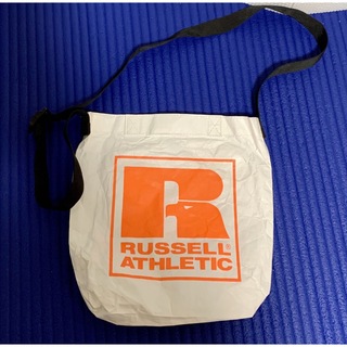 ラッセルアスレティック(Russell Athletic)のラッセルアスレチック　RUSSELL ATHLETIC 斜めがけ ミニバッグ(トートバッグ)