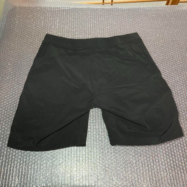 ARC'TERYX(アークテリクス)のアークテリクス GAMMA LIGHTWEIGHT SHORT ブラック 32 メンズのパンツ(ショートパンツ)の商品写真