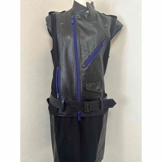 イッセイミヤケ(ISSEY MIYAKE)のイッセイミヤケ　本革ライダースーツ美品（1224）(ライダースジャケット)