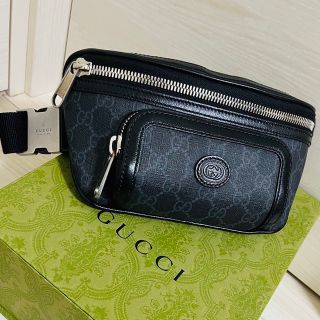 グッチ(Gucci)の【美品】GUCCI グッチ ボディバッグ ウエストポーチ ブラック 黒 メンズ(ボディーバッグ)