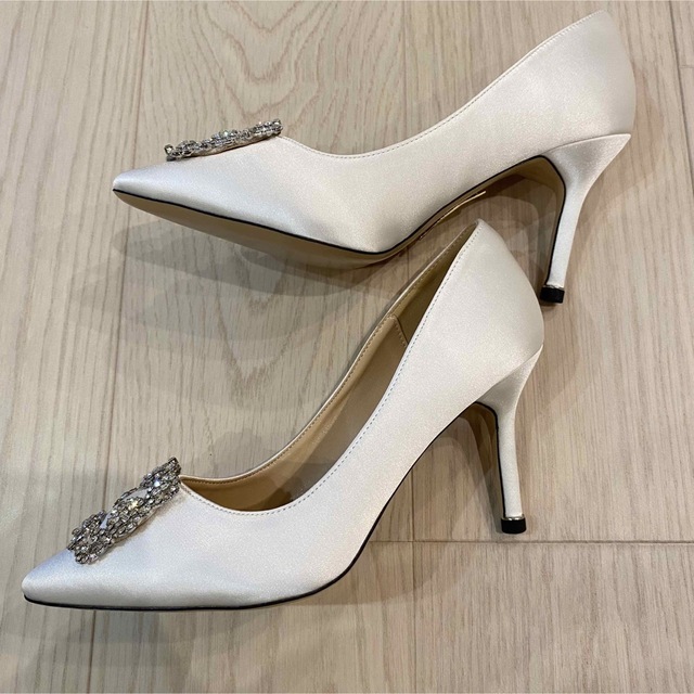 MANOLO BLAHNIK - パンプス マノロブラニク風 ハンギシ風 ピンヒールの