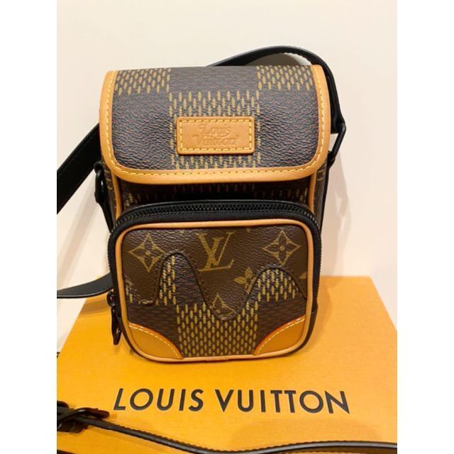 louis vuitton nigo lvスクエアード アマゾン メッセンジャー